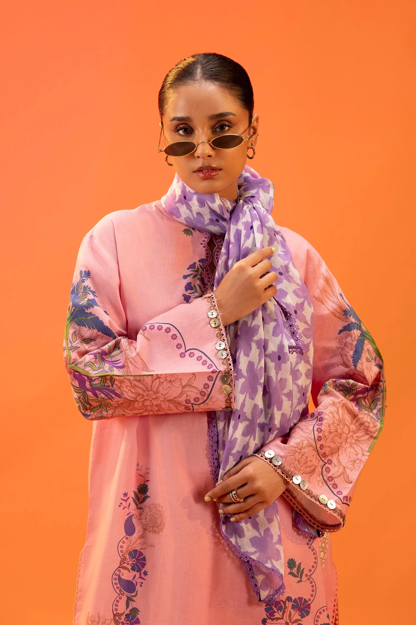Unstitched Lawn 2 Piece Suit - Image 3