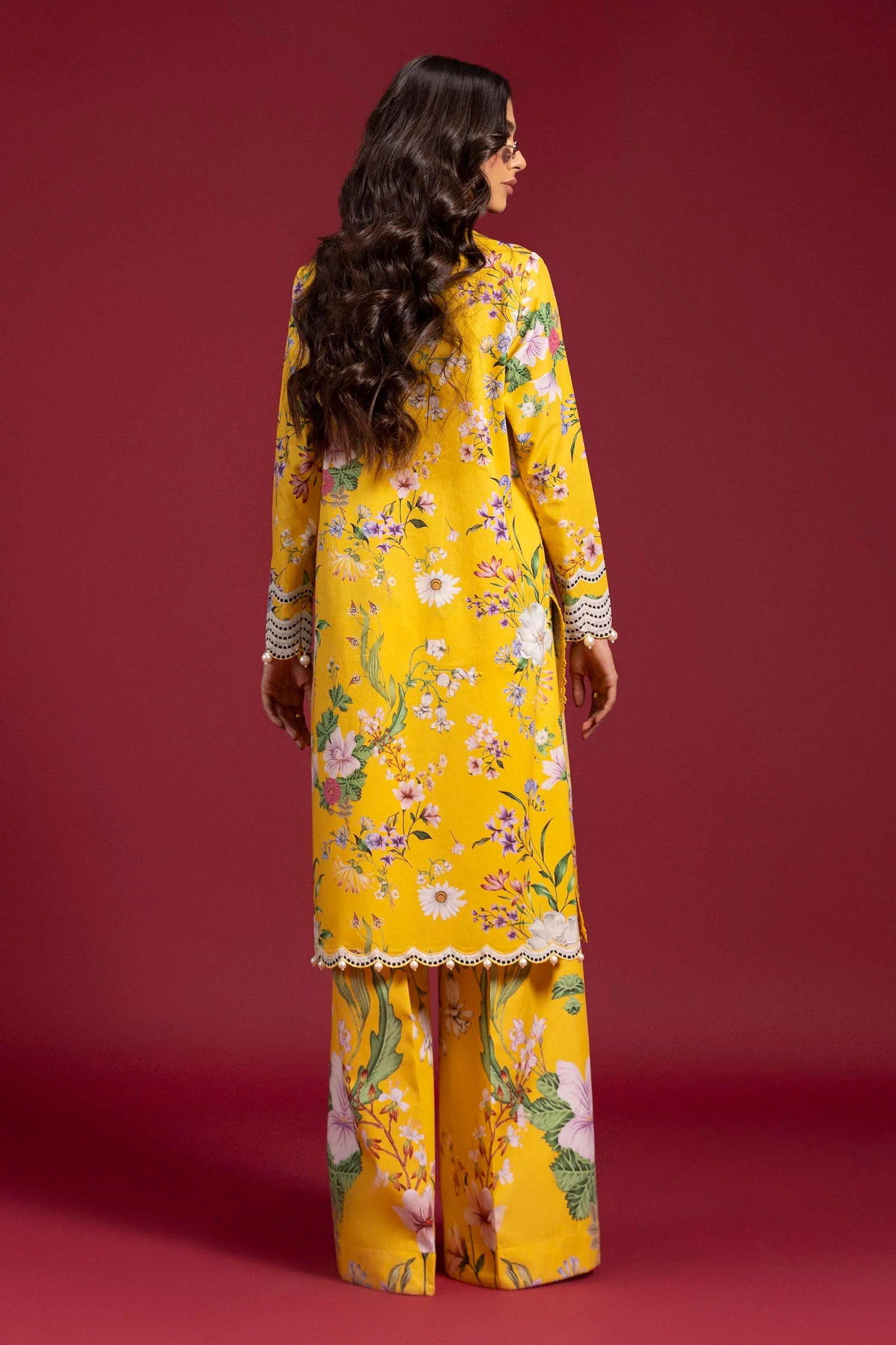 Unstitched Lawn 2 Piece Suit - Image 3