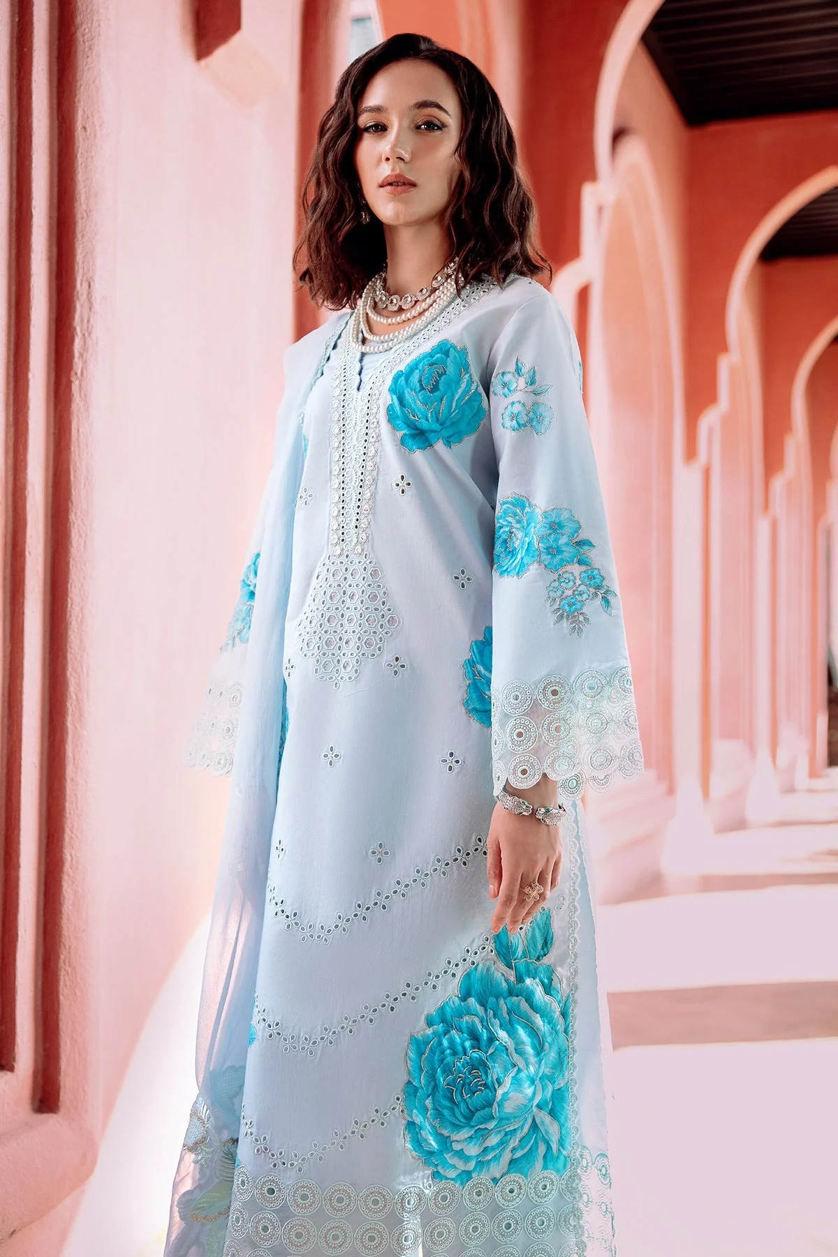 Unstitched Lawn 3-PC Collection - Image 4