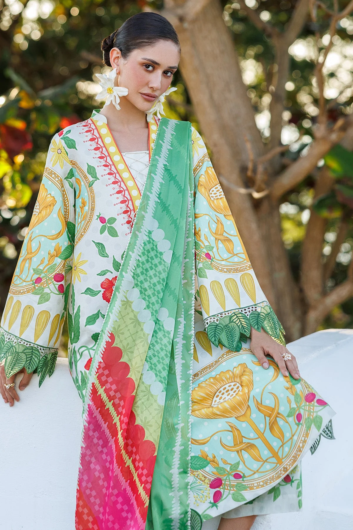 Unstitched Summer EMBROIDERED LAWN - Image 4