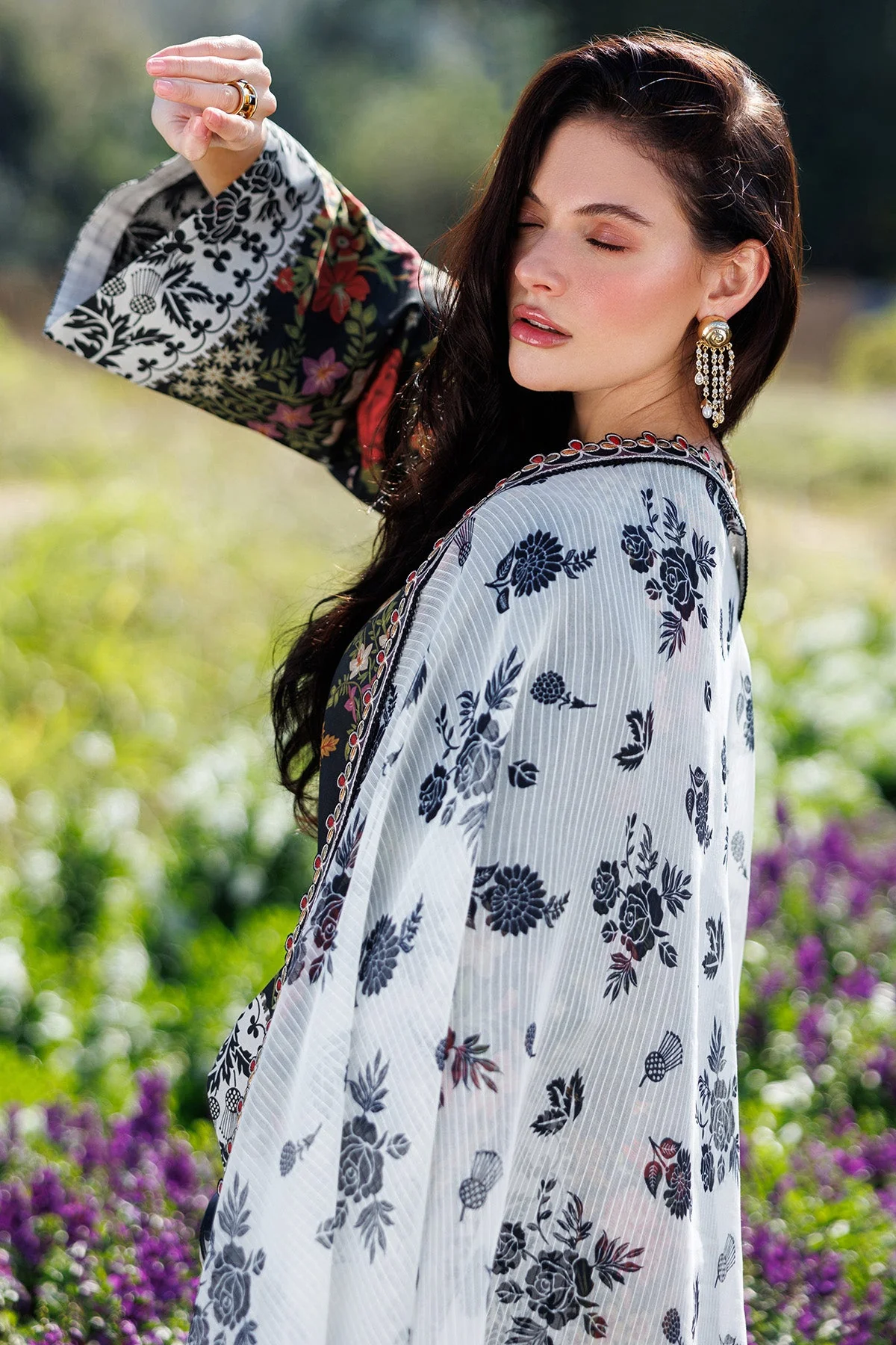 Unstitched Summer EMBROIDERED LAWN - Image 5