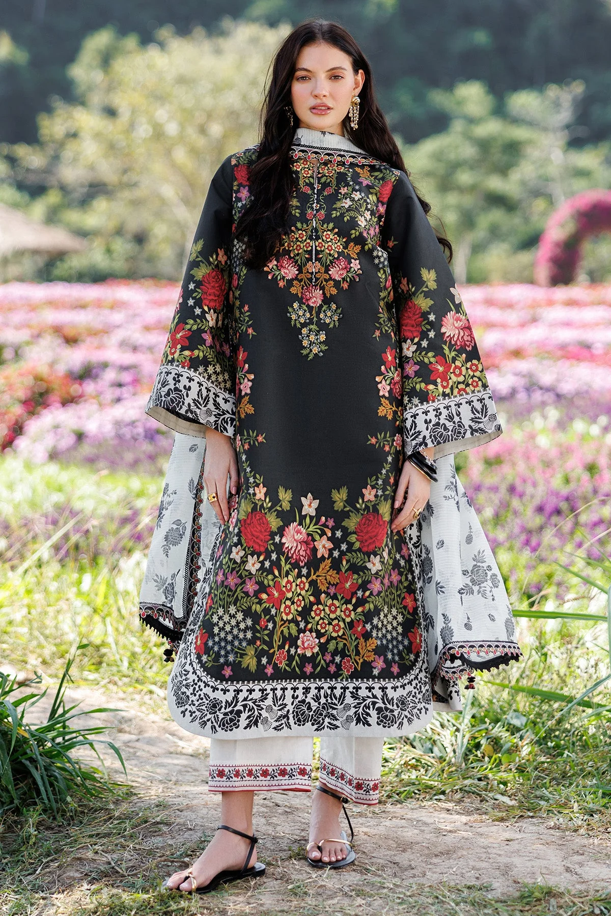 Unstitched Summer EMBROIDERED LAWN - Image 8