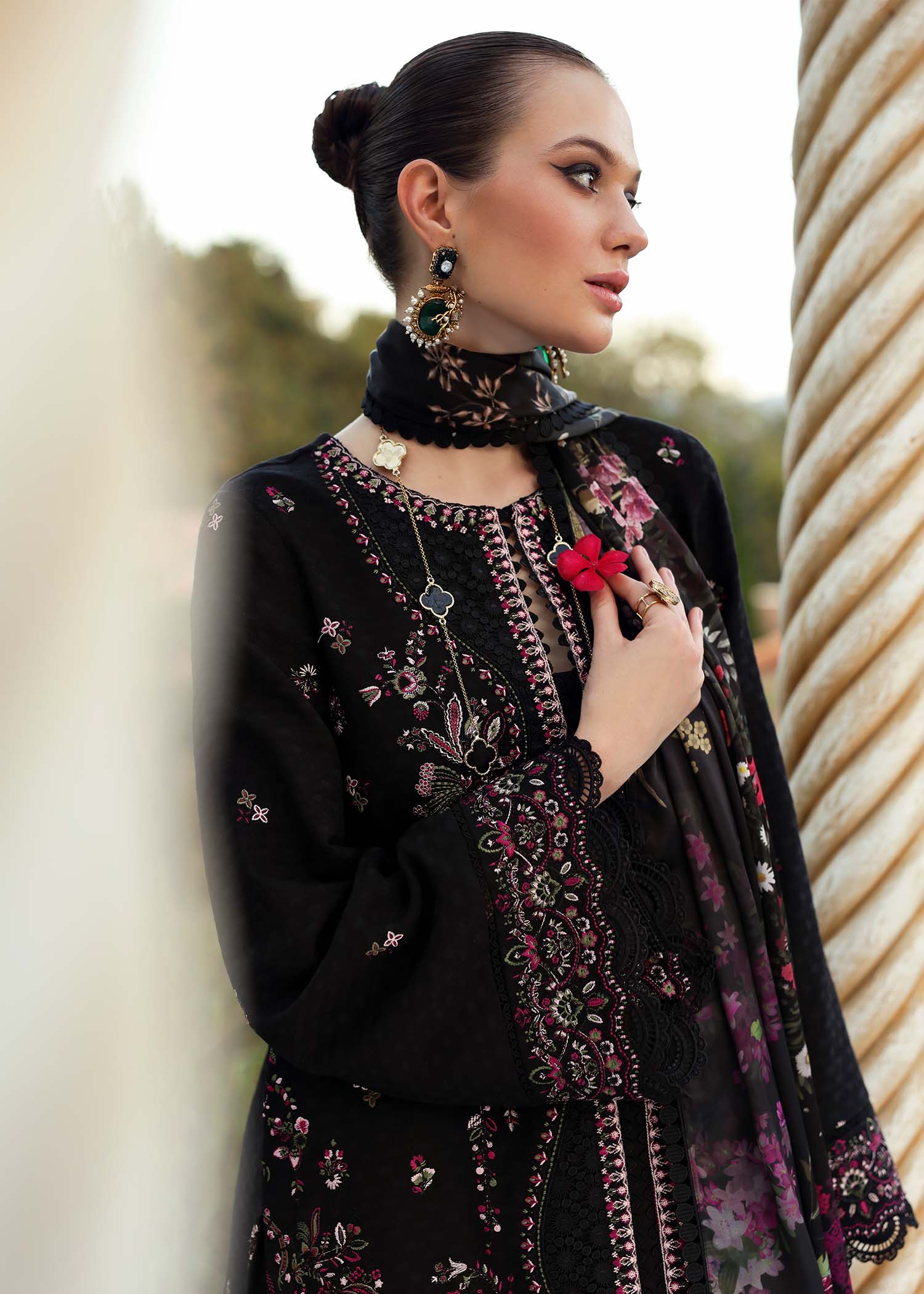 Zaina Unstitched Lawn - Image 5