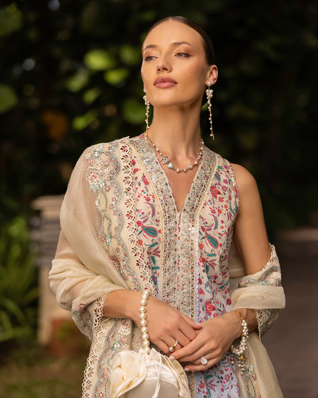 Zinnia Embroidered  Lawn - Image 6