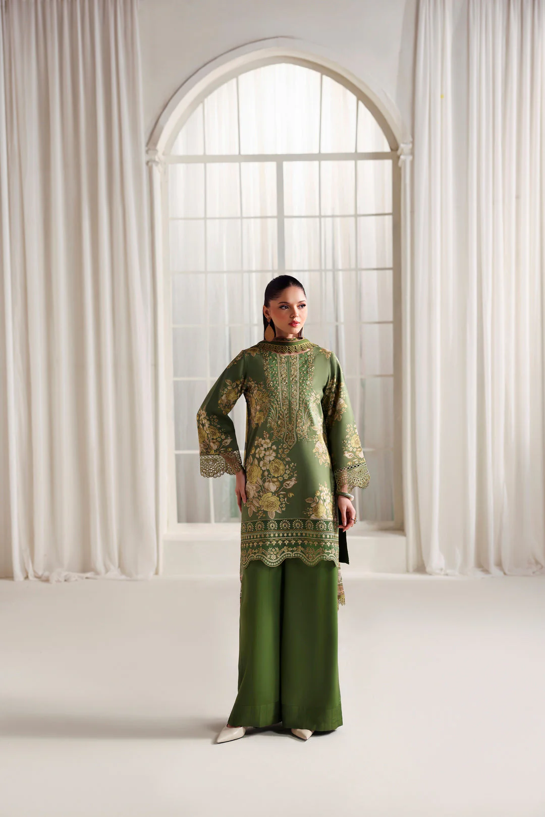 zyrah Fall winter suit - Image 3